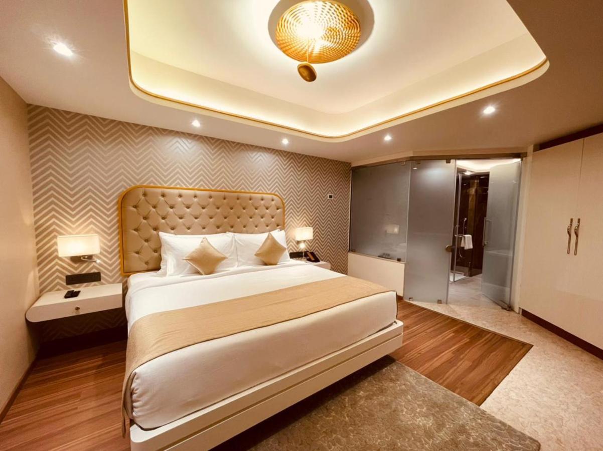 Dimora Kozhikode Hotel Buitenkant foto